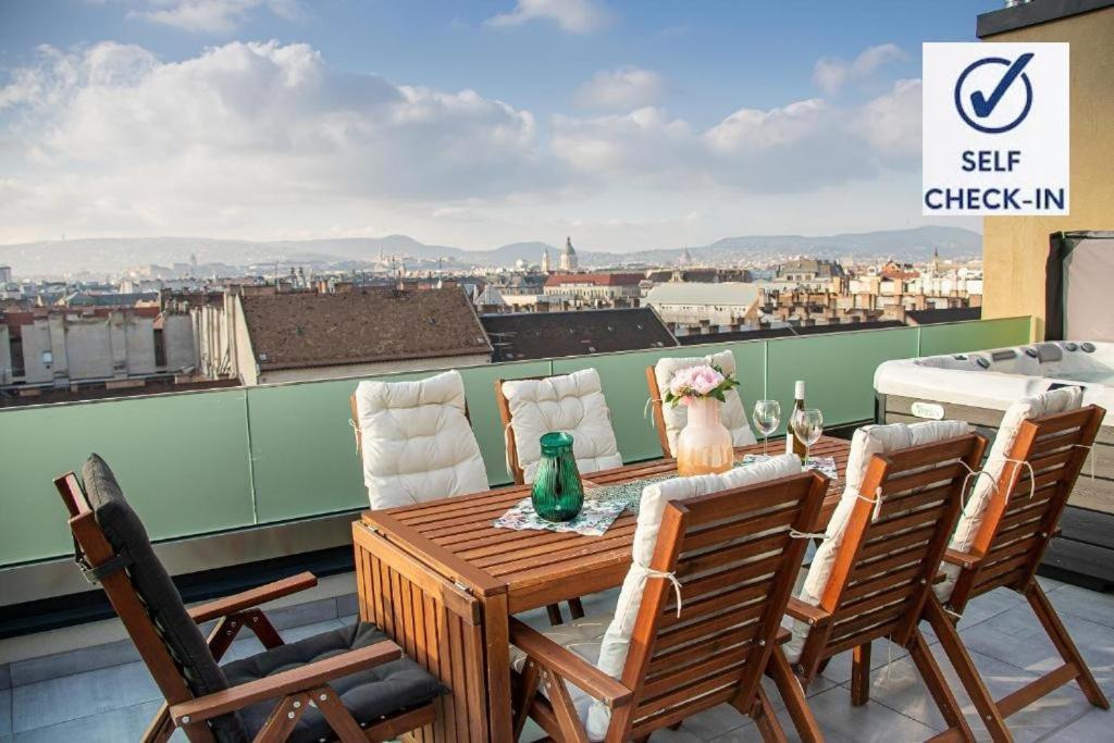 Apartament Centropolitan Penthouse #Jacuzzi #Freeparking Budapeszt Zewnętrze zdjęcie